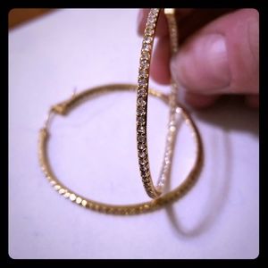 Stella and Dot Pave Hoops
